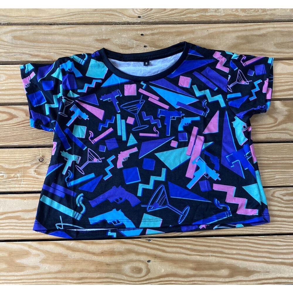 NEW Vapor 95 Fun Print Crop Shirt Size Small Women’s Black Pullover